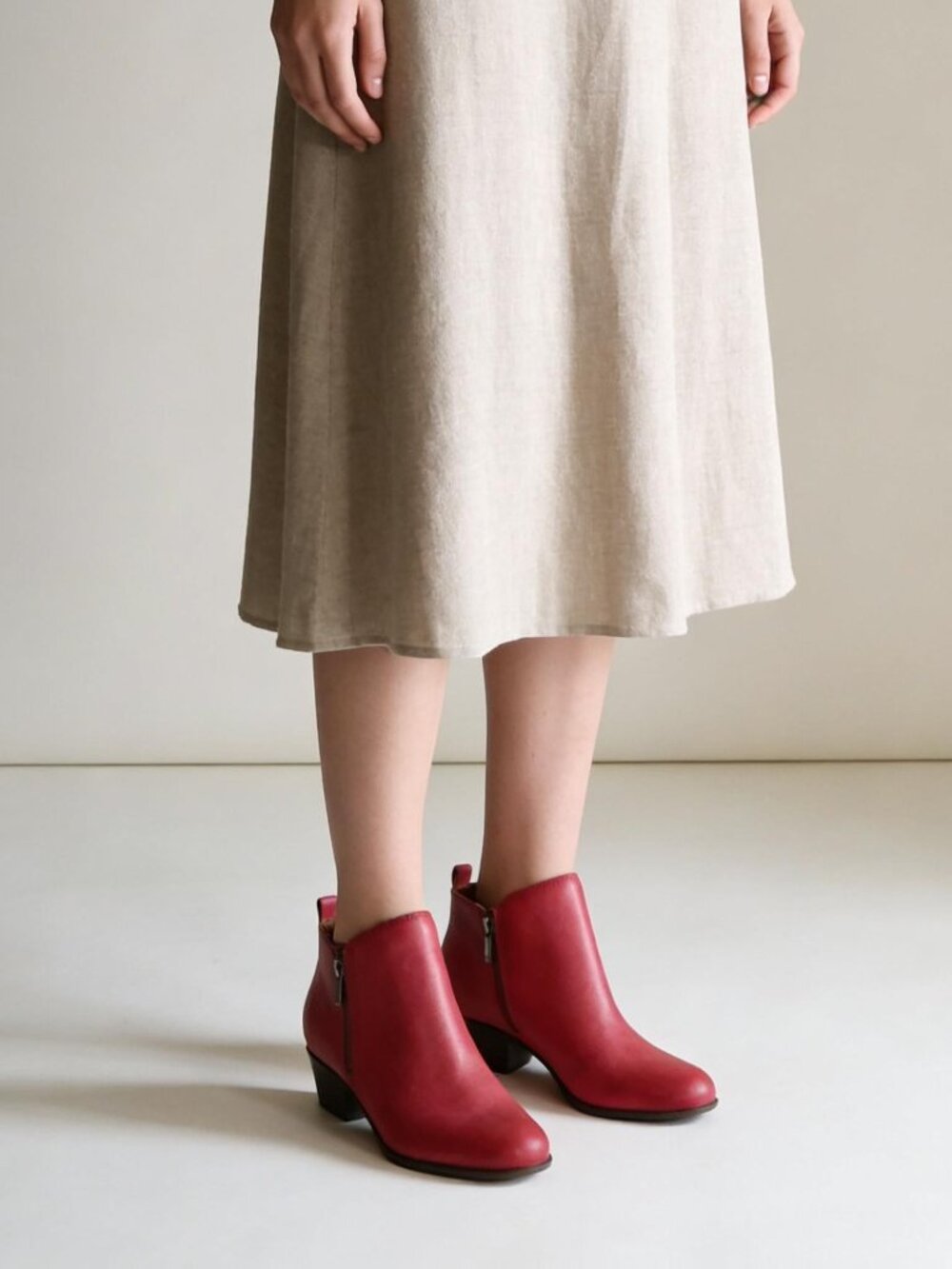 LUCKY BRAND Women's Basel Ankle Boots Red Leather Sz 7M - Picture 2 of 12